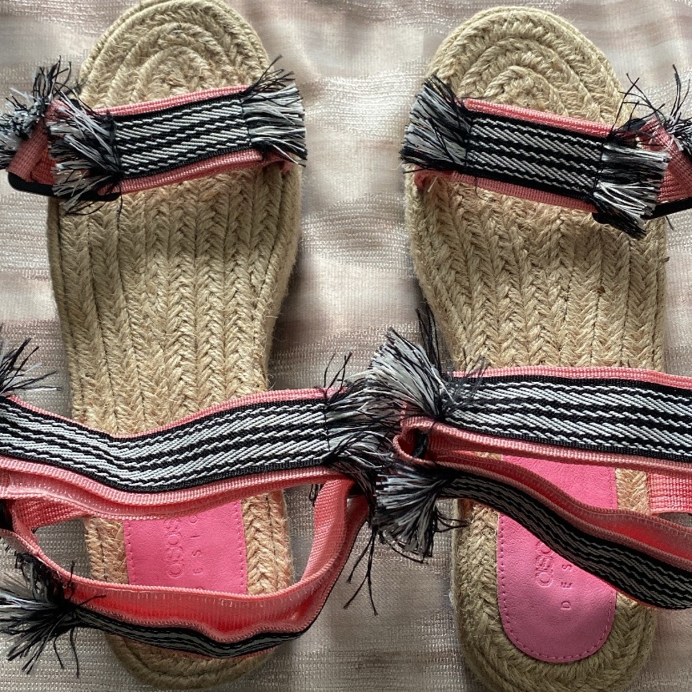 Stylish Pink and Black Women's Sandals